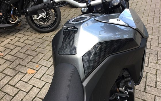 Gebrauchtmotorrad Suzuki V-Strom 800 - Bild 18