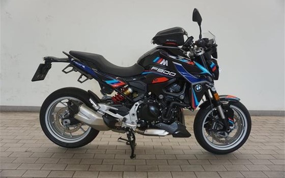 Gebrauchtmotorrad BMW F 900 R - Bild 1 Gebrauchtmotorrad BMW F 900 R - Bild 1