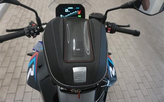 Gebrauchtmotorrad BMW F 900 R - Bild 3