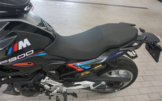 Gebrauchtmotorrad BMW F 900 R - Bild 4