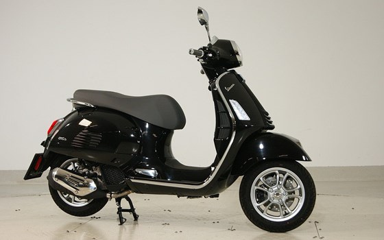 Neufahrzeug Vespa GTS 125 - Bild 2 Neufahrzeug Vespa GTS 125 - Bild 2