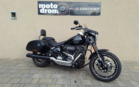 Gebrauchtmotorrad Harley-Davidson Softail Sport Glide FLSB - Bild 1