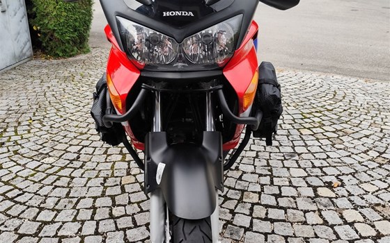 Gebrauchtmotorrad Honda XL 1000 V Varadero - Bild 3 Gebrauchtmotorrad Honda XL 1000 V Varadero - Bild 3
