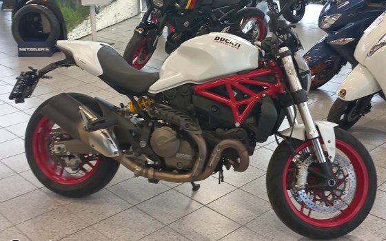 Gebrauchtmotorrad Ducati Monster 821 - Bild 3 Gebrauchtmotorrad Ducati Monster 821 - Bild 3