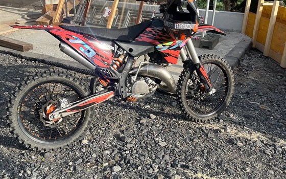 Gebrauchtmotorrad KTM 125 SX - Bild 5 Gebrauchtmotorrad KTM 125 SX - Bild 5