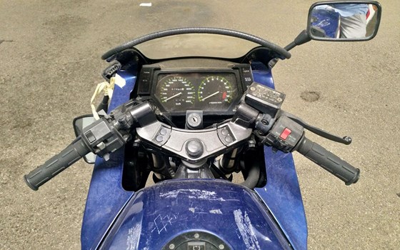 Gebrauchtmotorrad Kawasaki GPX 500 - Bild 4 Gebrauchtmotorrad Kawasaki GPX 500 - Bild 4