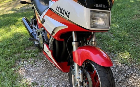 Gebrauchtmotorrad Yamaha FJ 1200 - Bild 2
