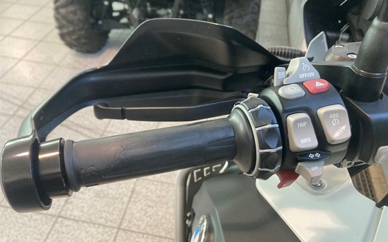 Gebrauchtmotorrad BMW R 1200 GS Adventure - Bild 8