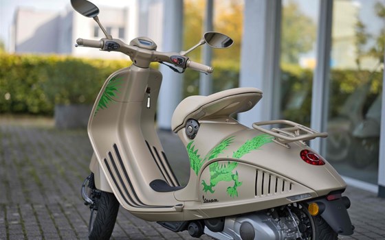 Neufahrzeug Vespa 946 Dragon - Bild 3