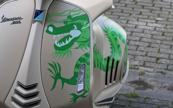 Neufahrzeug Vespa 946 Dragon - Bild 16