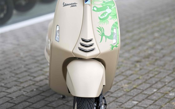 Neufahrzeug Vespa 946 Dragon - Bild 8