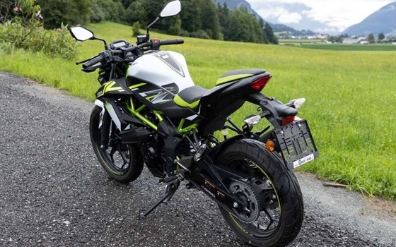 Gebrauchtmotorrad Kawasaki Z125 - Bild 3 Gebrauchtmotorrad Kawasaki Z125 - Bild 3