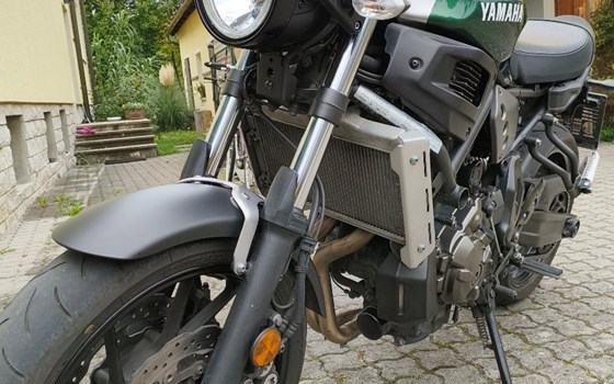 Gebrauchtmotorrad Yamaha XSR700 - Bild 4 Gebrauchtmotorrad Yamaha XSR700 - Bild 4