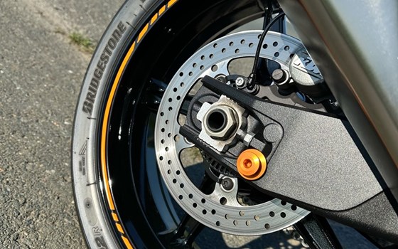Gebrauchtmotorrad KTM 990 Duke - Bild 19 Gebrauchtmotorrad KTM 990 Duke - Bild 19