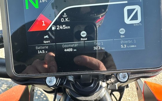 Gebrauchtmotorrad KTM 990 Duke - Bild 14 Gebrauchtmotorrad KTM 990 Duke - Bild 14