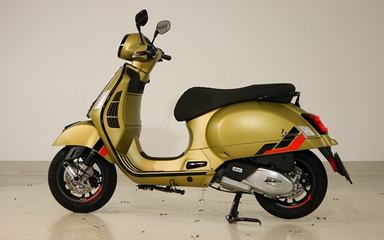 Neufahrzeug Vespa GTS 125 - Bild 10 Neufahrzeug Vespa GTS 125 - Bild 10