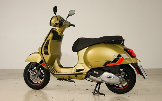 Neufahrzeug Vespa GTS 125 - Bild 9 Neufahrzeug Vespa GTS 125 - Bild 9