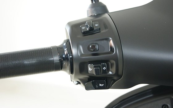 Neufahrzeug Vespa GTS 310 SuperSport - Bild 12