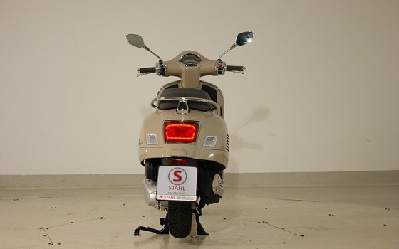 Neufahrzeug Vespa GTS 310 - Bild 7 Neufahrzeug Vespa GTS 310 - Bild 7