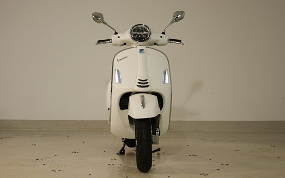 Neufahrzeug Vespa GTS 310 - Bild 2 Neufahrzeug Vespa GTS 310 - Bild 2