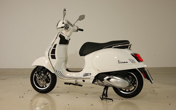 Neufahrzeug Vespa GTS 310 - Bild 7 Neufahrzeug Vespa GTS 310 - Bild 7