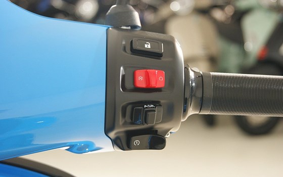 Neufahrzeug Vespa GTS 310 SuperSport - Bild 10