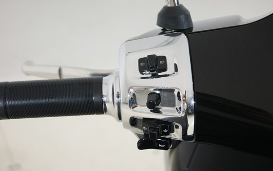 Neufahrzeug Vespa GTS 310 - Bild 11