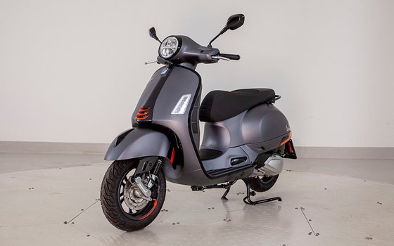 Neufahrzeug Vespa GTS 310 SuperSport - Bild 5 Neufahrzeug Vespa GTS 310 SuperSport - Bild 5