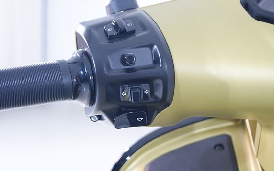 Neufahrzeug Vespa GTS 310 SuperSport - Bild 8