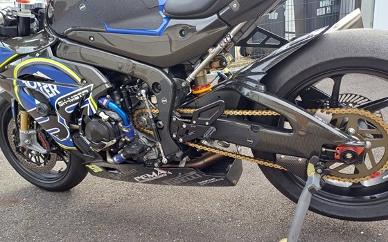 Gebrauchtmotorrad Suzuki GSX-R 1000 - Bild 4 Gebrauchtmotorrad Suzuki GSX-R 1000 - Bild 4