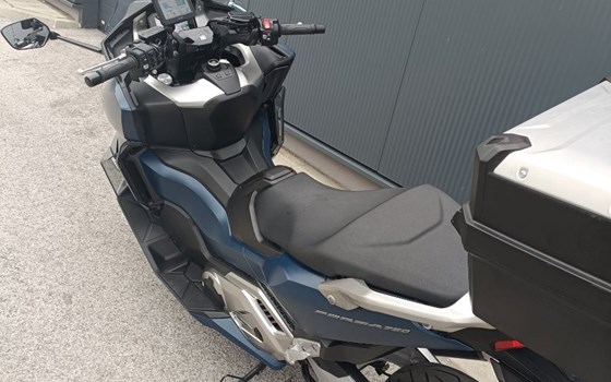 Gebrauchtmotorrad Honda Forza 750 - Bild 10 Gebrauchtmotorrad Honda Forza 750 - Bild 10