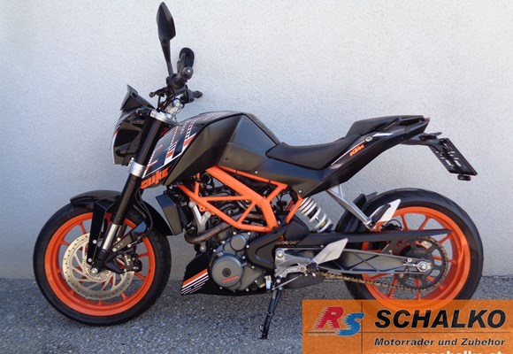 KTM 390 Duke