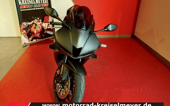 Gebrauchtmotorrad Honda CBR600RR - Bild 2