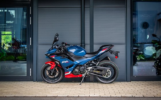 Neufahrzeug Kawasaki Ninja 500 SE - Bild 4