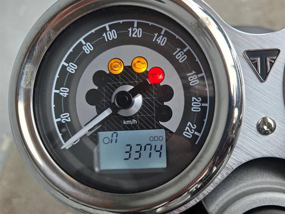 Angebot Triumph Speed Twin 1200 Bild 6: Angebot Triumph Speed Twin 1200