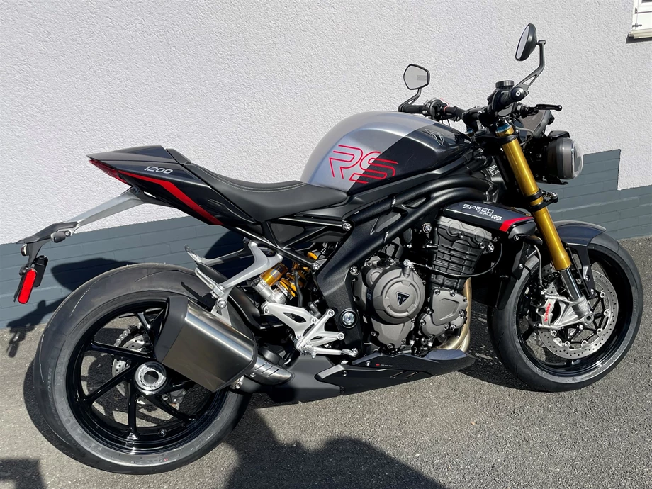Offer Triumph Speed Triple 1200 RS Bild 3: Offer Triumph Speed Triple 1200 RS