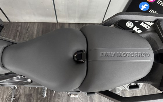 Neufahrzeug BMW R 1300 RS - Bild 9