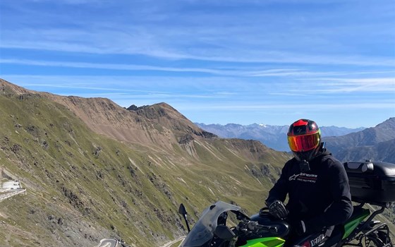 Gebrauchtmotorrad Kawasaki Z1000SX - Bild 2 Gebrauchtmotorrad Kawasaki Z1000SX - Bild 2