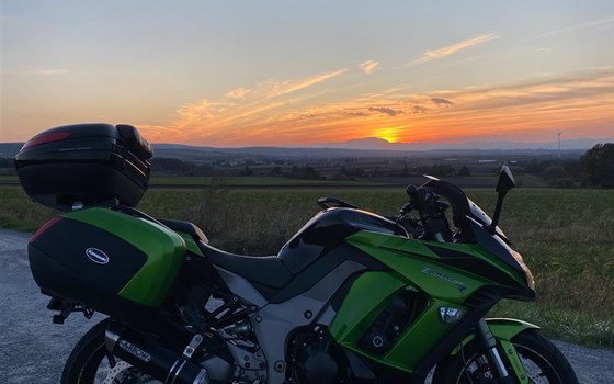 Gebrauchtmotorrad Kawasaki Z1000SX - Bild 8