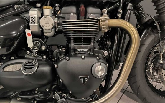 Gebrauchtmotorrad Triumph Bonneville Bobber - Bild 8