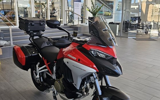 Gebrauchtmotorrad Ducati Multistrada V4 S - Bild 1 Gebrauchtmotorrad Ducati Multistrada V4 S - Bild 1