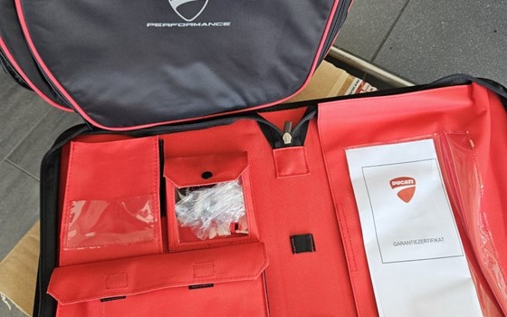 Gebrauchtmotorrad Ducati Multistrada V4 S - Bild 19