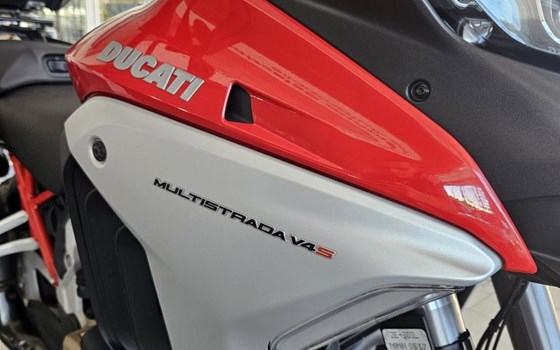 Gebrauchtmotorrad Ducati Multistrada V4 S - Bild 8 Gebrauchtmotorrad Ducati Multistrada V4 S - Bild 8