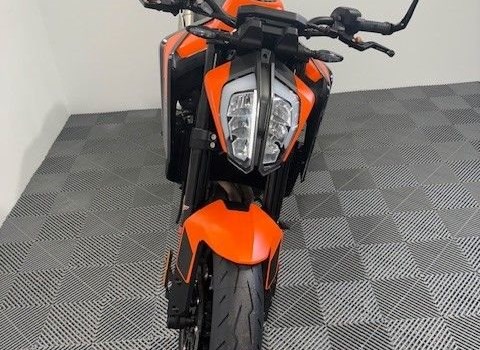 Gebrauchtmotorrad KTM 890 Duke - Bild 6