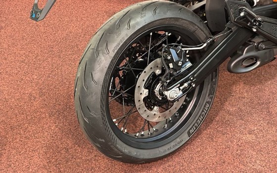 Neufahrzeug KTM 125 SMC R - Bild 9