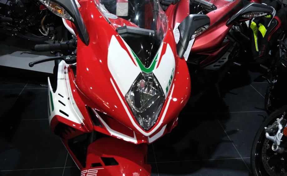 Angebot MV Agusta F3 800 RC Bild 11: Angebot MV Agusta F3 800 RC
