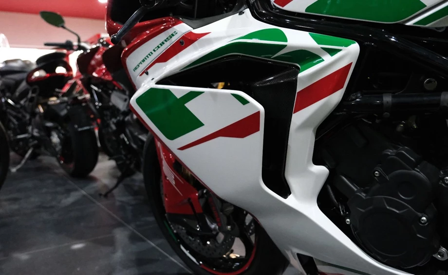 Angebot MV Agusta F3 800 RC Bild 4: Angebot MV Agusta F3 800 RC
