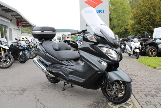 Suzuki Burgman 650 Executive