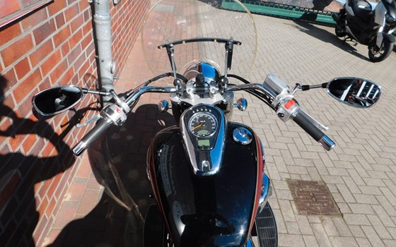 Gebrauchtmotorrad Suzuki VL 800 Volusia - Bild 11