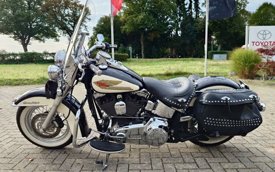 Gebrauchtmotorrad Harley-Davidson Softail Heritage Classic Anniversary - Bild 6